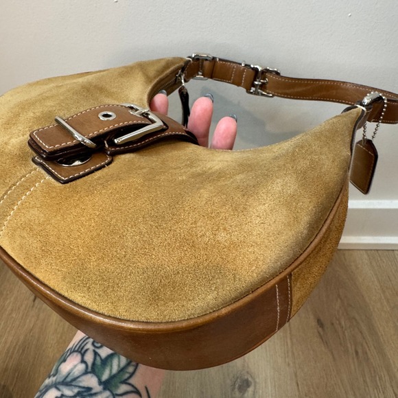 Vintage Coach Suede Crescent Ergo Hobo Shoulder Bag Buckle Flap Y2K G3Q-7557 - Picture 10 of 15